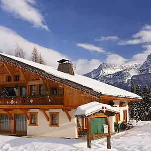 le-charvet.hotels-rhonealpes.com/